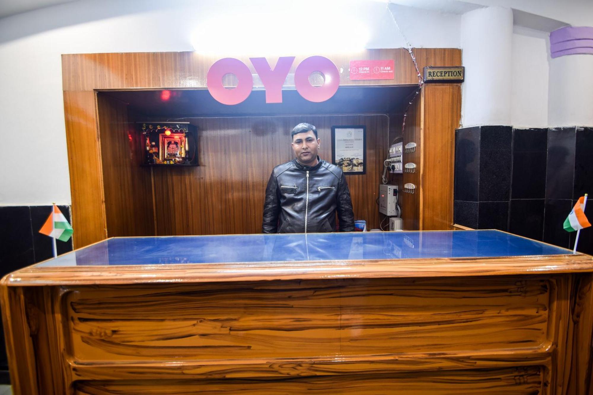 Hotel O Vip Udaipur Exteriör bild